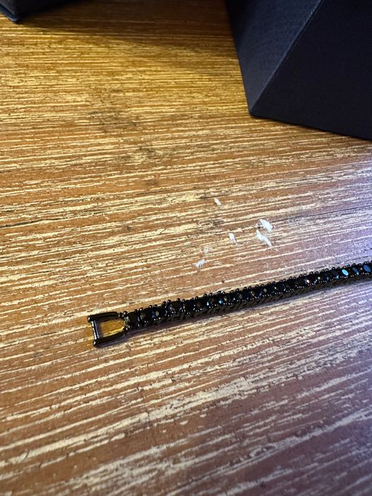 Тенис гривна на Swarovski - Сваровски