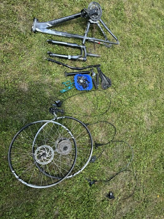 Specialized Hardrock 26” pe piese