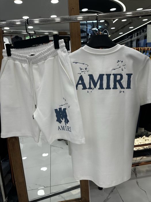 Compleu scurt Amiri doar XL