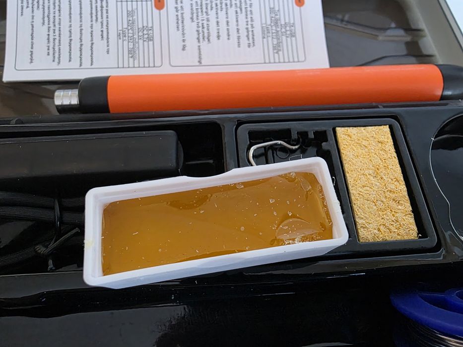 Pistol portabil USB pentru lipit – kit complet cu accesorii