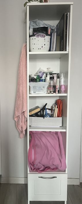 Продам белый шкаф