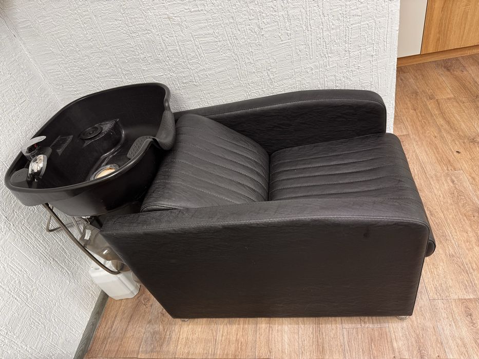 Продам оборудование для парикмахера