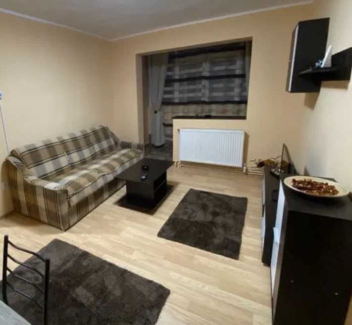 Дава се под наем Двустаен апартамент в Пловдив, Център - 42 кв.м за 132.6 € - Снимка #1