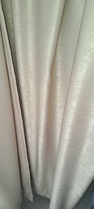 Завеса, плътно перде, бежово
