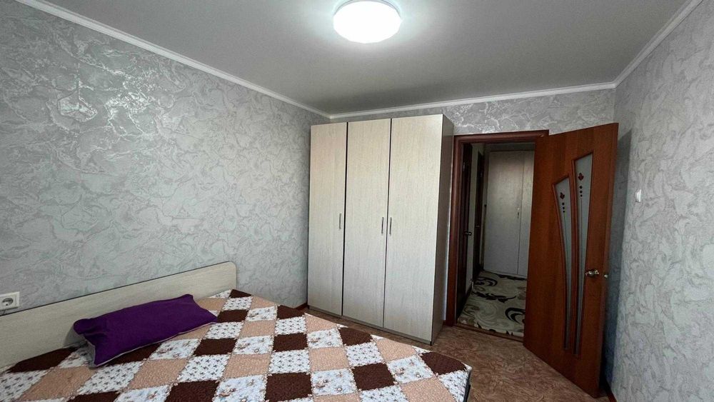 Продам двухкомнатную распашонка