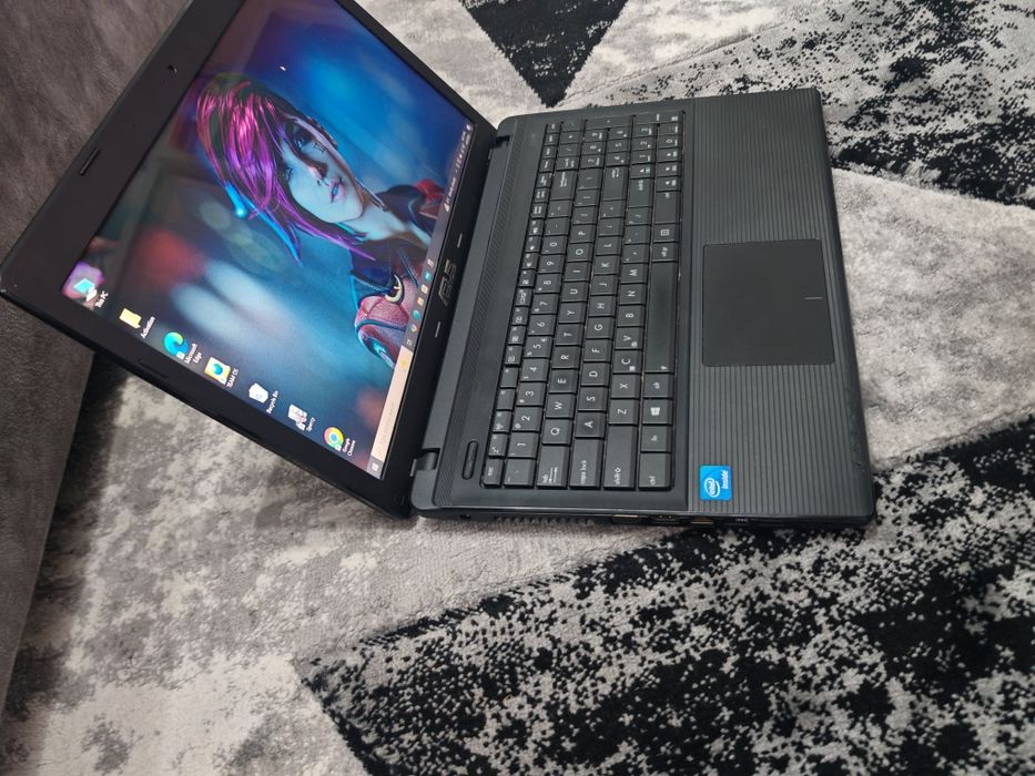 Laptop Asus X55A