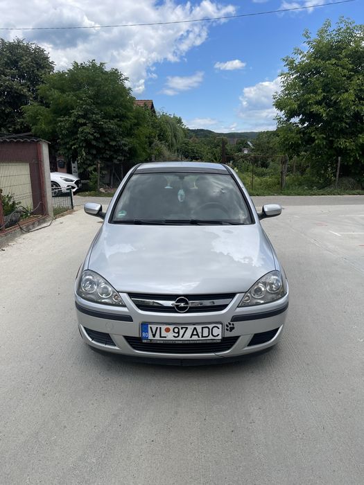 Opel corsa C 1.3 2005