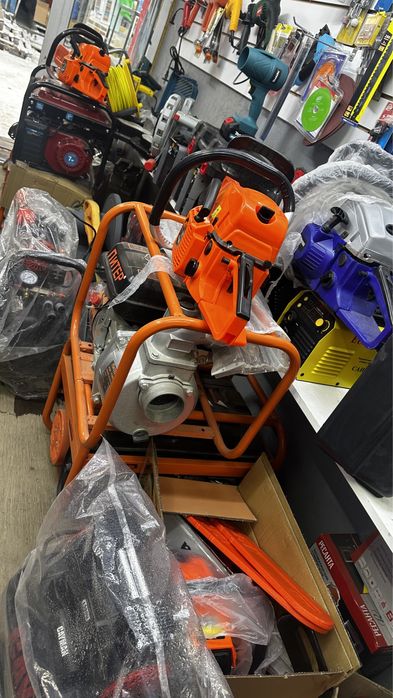 Мотопомпы / Генераторы