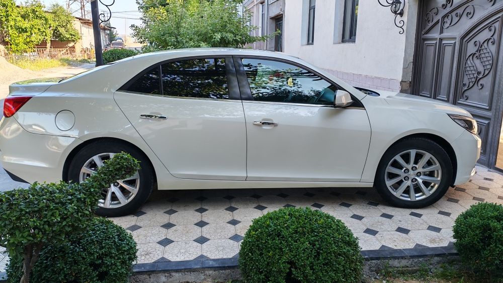 Chevrolet Malibu 1