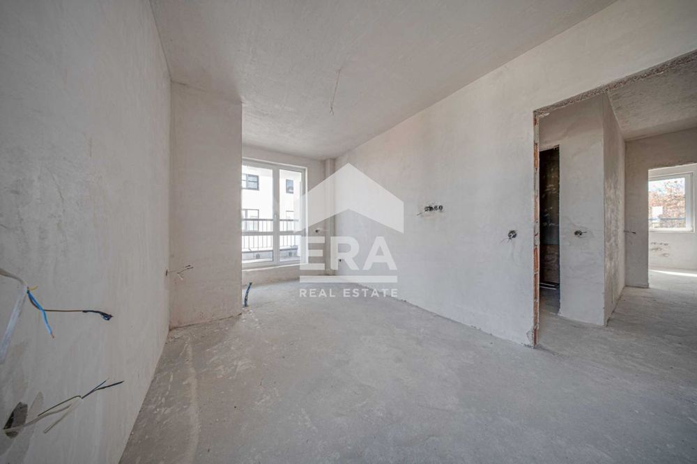 Продава се Тристаен апартамент в София, Кръстова вада - 113 кв.м за 2954 €/кв.м - Снимка #2