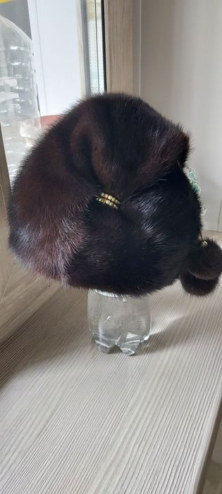 Шапка норковая коричневая