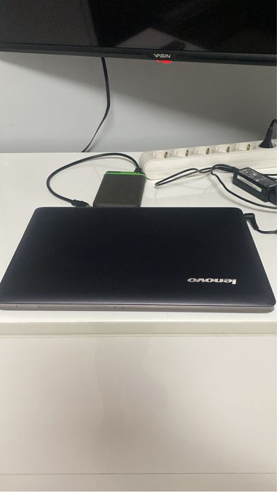 продам ноутбук Леново ай5