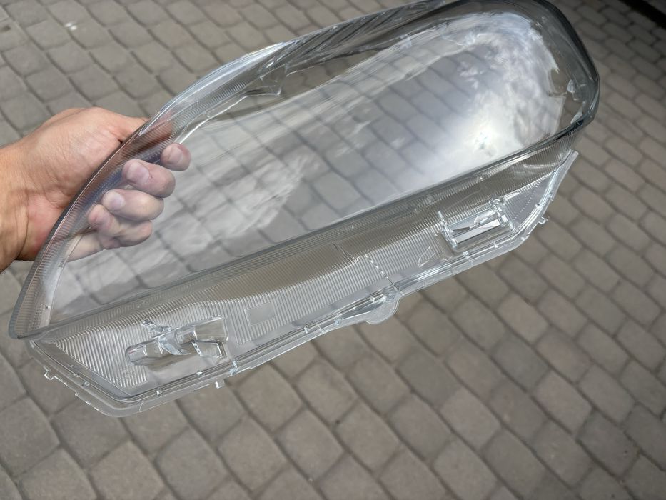 Стекла фар toyota prius 30