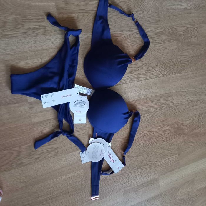 Costum de baie slip si sutien triumph