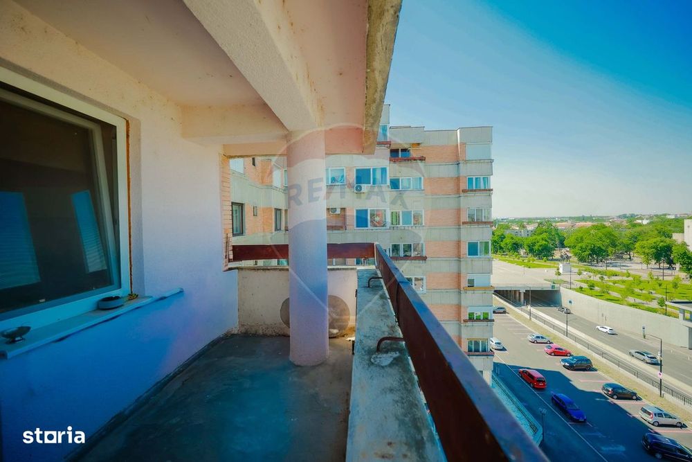 De vânzare apartament cu 3+1camere, priveliște frumoasă, Centrul Civic