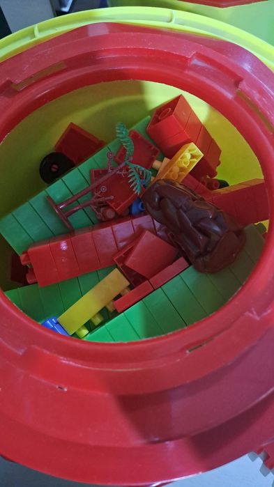 Продаётся конструктор Лего