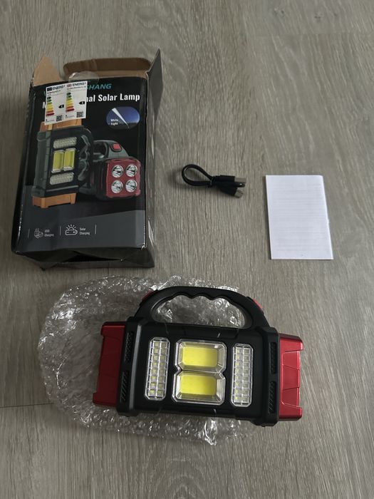 Lanterna lampa, cu acumulator,incarcare solara, noua, 100 lei fix