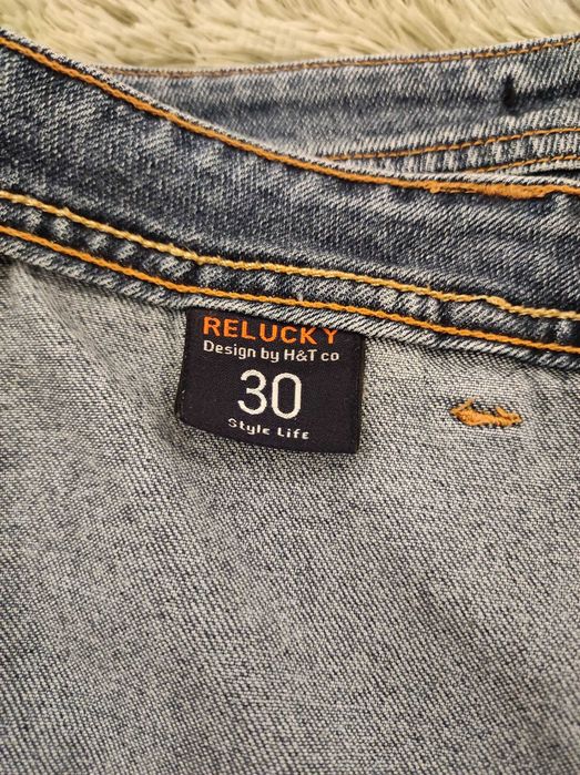 Blugi pentru femei 150 lei