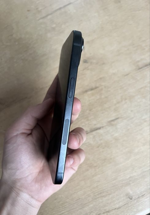 Айфон 15, 128 гб e-sim