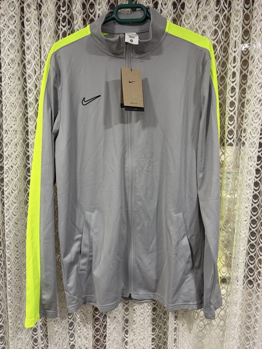 Nike Dri-Fit размер Л