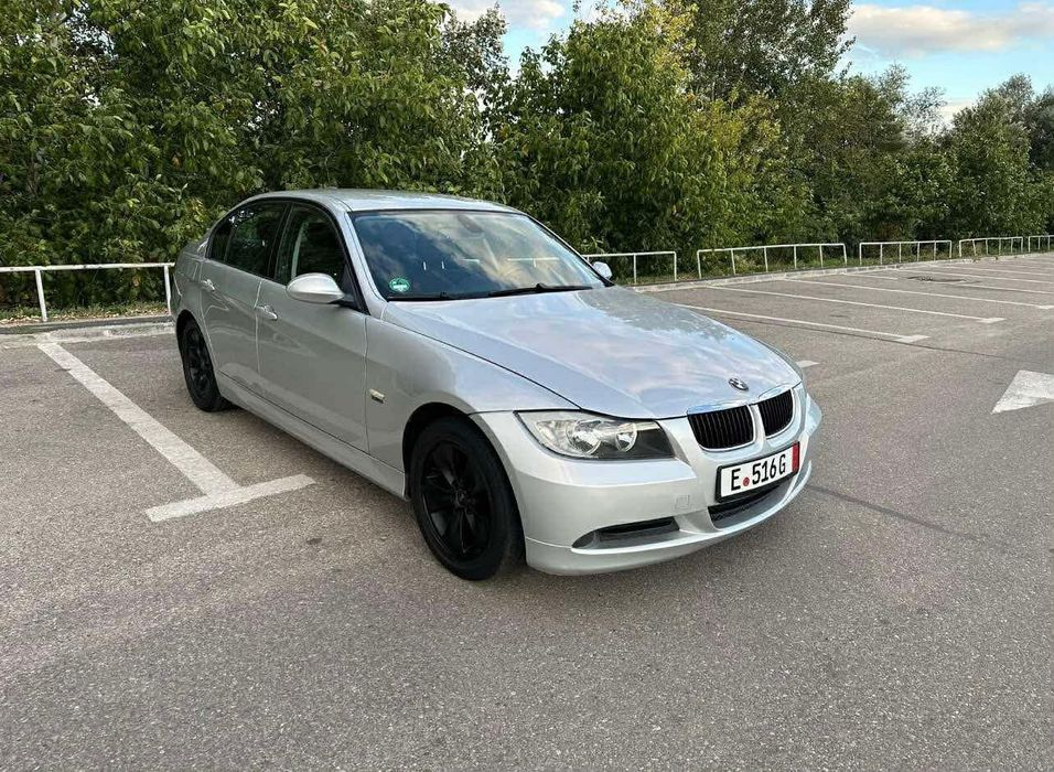 Vând  sau schimb BMW seria trei  e90