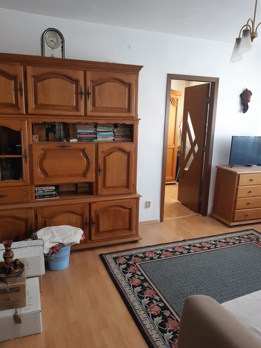 Apartament 2 camere semidecomandat etaj 1 suprafata 45 mp