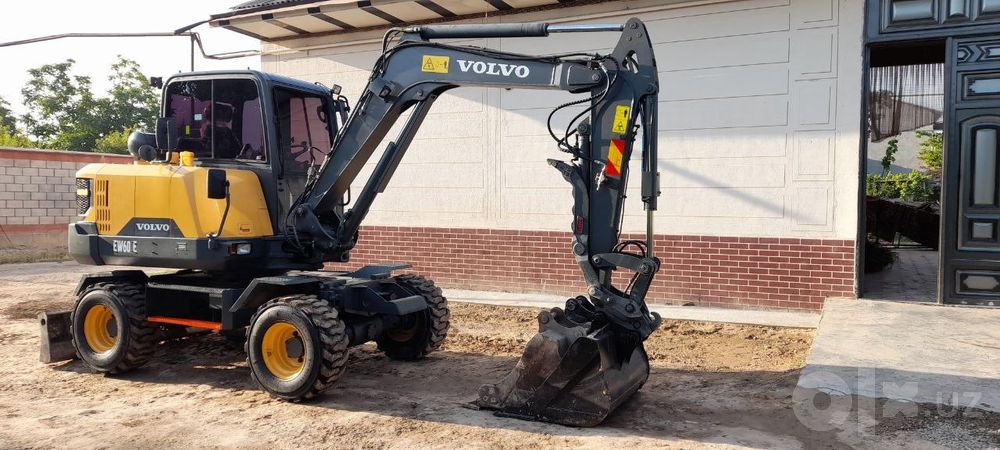 ekskavator mini volvo 60