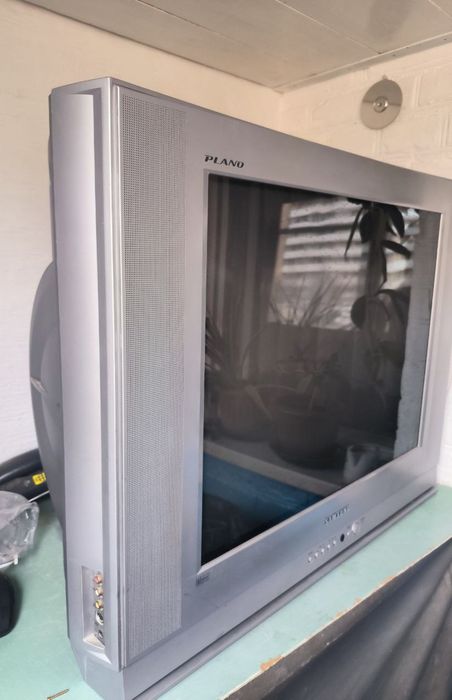 Продаётся телевизор SAMSUNG