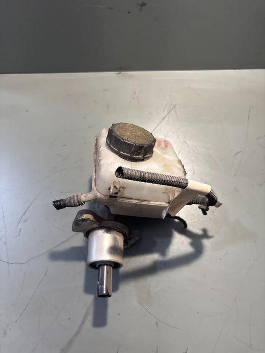 Vas lichid frana Opel Astra 2000 1.7 DTi MT (75 hp)