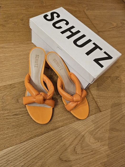 SCHUTZ  чехли от ест. кожа  38