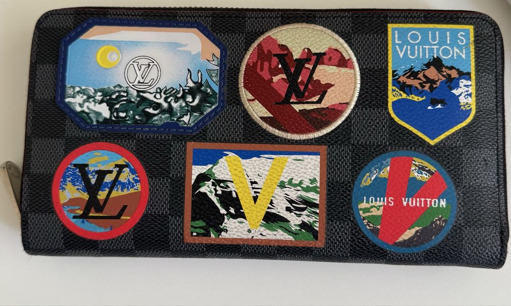 Louis Vuitton Zippy Wallet