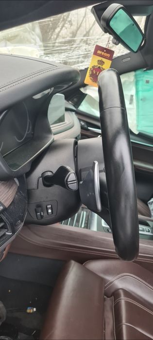 Volan bmw f15 x5  f16 x6 original vibrații distronic incalzire trafic jam