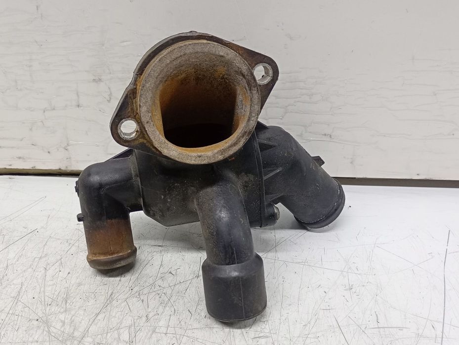 Carcasa termostat 03L121111R Volkswagen Golf 6 (2008 - 2015) 1.6 tdi CAYC
