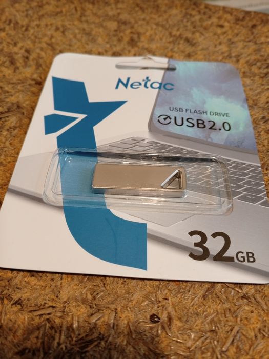 Флешка 32гб с музыкой