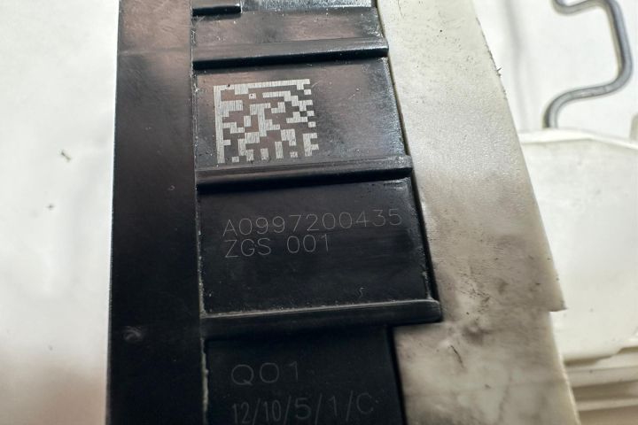 Broasca usa fata dreapta a0997200435 Mercedes-Benz E-Class W212