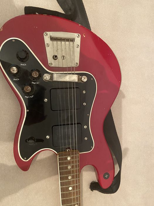 Электронный гитара