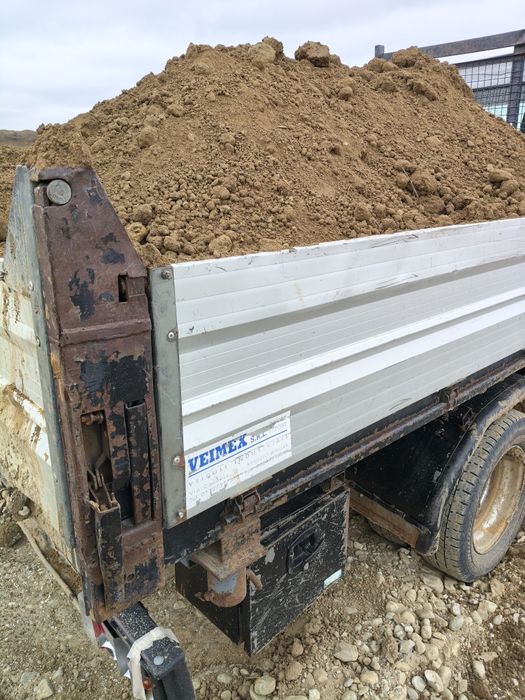 Aduc la comandă agregate de balastiera, pământ de luncă pt grădină, transport deșeuri lemn, materiale de construcții