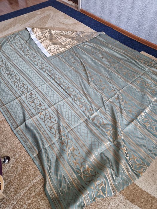 Продам шторы готовые