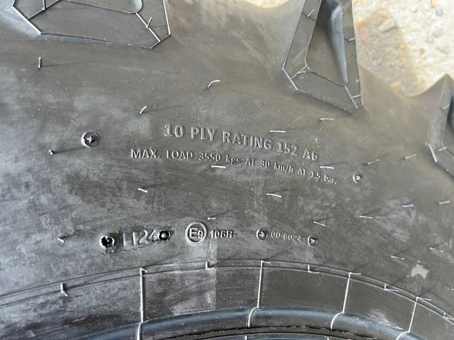 20.8-38 cu 10 pliuri marca GRI cauciucuri noi cu garantie