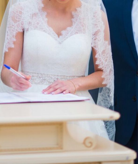 Свадебное платье