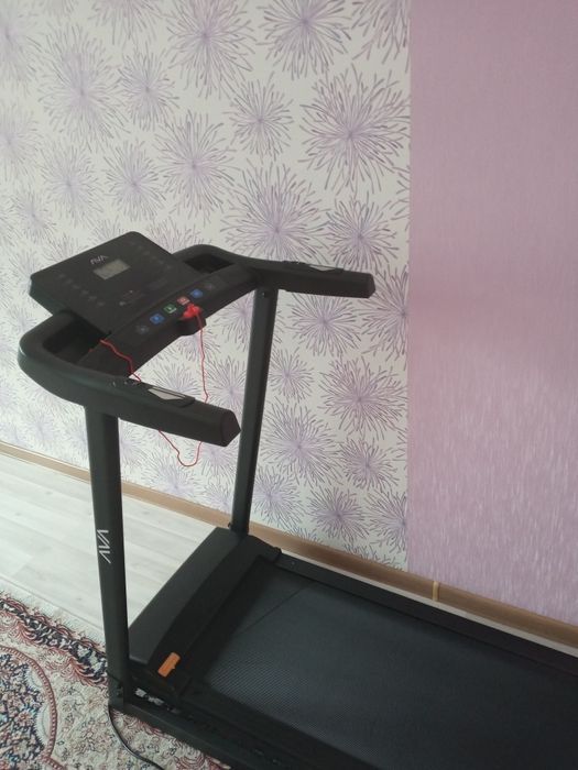 Беговая дорожка AVA B8
