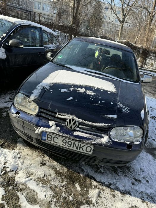 Vând golf 4 motor de 1.9 ALH, anul 1998