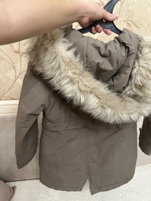 Десткие куртки для девочки