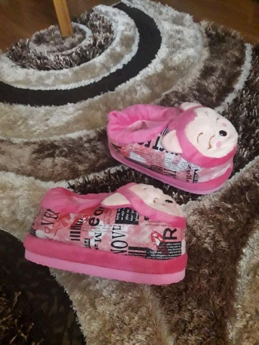 Теплые тапочки на высокой подошве