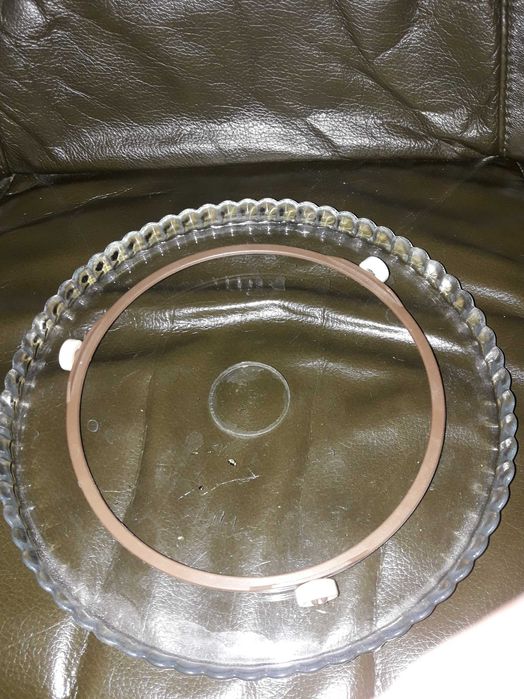 тарелки для микроволновки 2 штуки