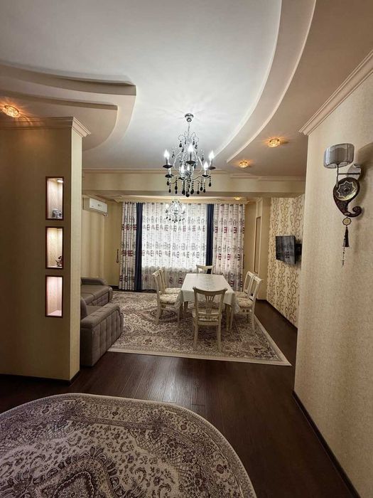 Юнусобод 5-кварталда 2 хонали квартира сотилади, 80 м2