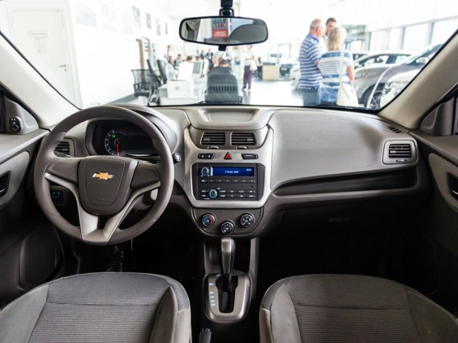 Комфортные поездки по Узбекистану на новом автомобиле с большим багажо