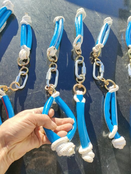 Продам новые путы для лошадей