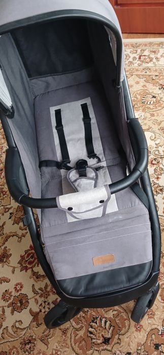 Детская коляска б/у