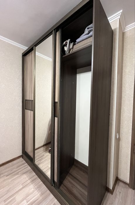 Шифонер для спальни